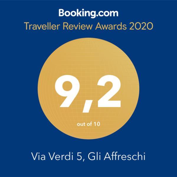 Via Verdi 5, Gli Affreschi Μοντερόσο αλ Μάρε Εξωτερικό φωτογραφία